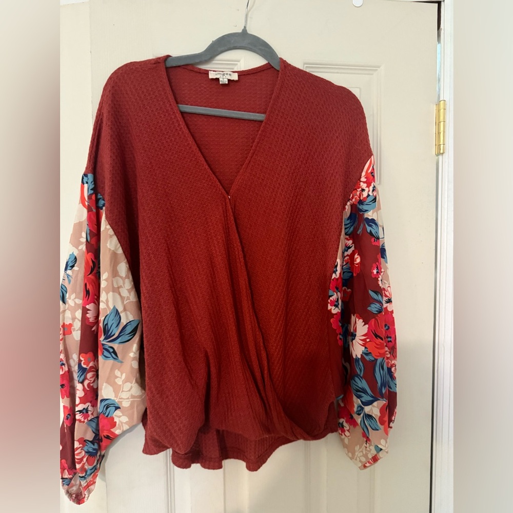 Umgee Rust Red Blouse with Floral Sleeves